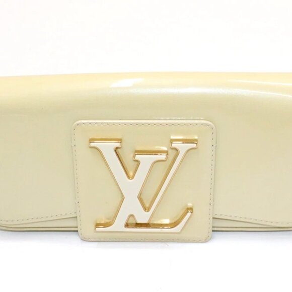 Louis Vuitton Vernis Sobe Clutch Handbag - Natural - Picture 1 of 15